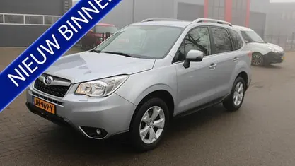Grijs Gebruikt 2016 Subaru Forester Comfort SUV | € 19.950 (Super prijs)