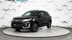 Zwart Gebruikt 2022 Suzuki Vitara Style SUV | € 24.940 (Eerlijke prijs)