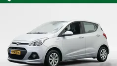 Grijs Gebruikt 2013 Hyundai i10 Comfort Hatchback | € 7.345 (Eerlijke prijs)