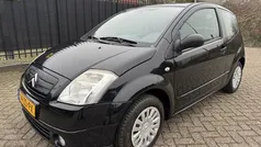 Zwart, metallic lak Gebruikt 2008 Citroën C2 Hatchback | € 1.450 (Eerlijke prijs)