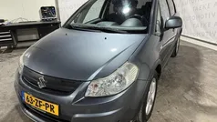 Grijs Gebruikt 2008 Suzuki SX4 MPV | € 2.750 (Goede deal)