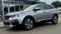 Grijs Gebruikt 2017 Peugeot 3008 Premium MPV | € 18.995 (Eerlijke prijs)