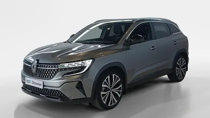 Grijs Gebruikt 2023 Renault Austral Iconic SUV | € 33.895 (Eerlijke prijs)