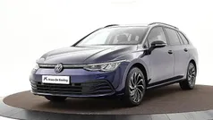 Blauw Gebruikt 2023 VW Golf VIII Life Stationwagen | € 22.880 (Goede deal)