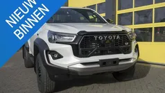 Gebruikt 2025 Toyota HiLux Sport Pickup | € 59.995 (Eerlijke prijs)