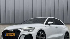 Wit Gebruikt 2021 Audi A3 Sportback S-Line Hatchback | € 25.930 (Goede deal)