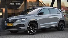 Grijs Gebruikt 2020 Skoda Karoq SportLine SUV | € 23.945 (Eerlijke prijs)