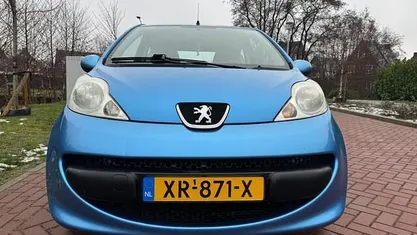 Blauw Gebruikt 2005 Peugeot 107 Hatchback | € 1.450 (Eerlijke prijs)