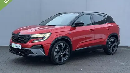 Gebruikt 2025 Renault Austral Techno Esprit Alpine SUV | € 36.885 (Eerlijke prijs)