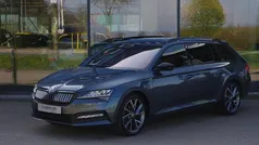 Grijs, metallic lak Gebruikt 2021 Skoda Superb Business Line Stationwagen | € 28.700 (Eerlijke prijs)
