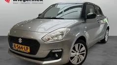 Gebruikt 2021 Suzuki Swift Hatchback | € 14.888 (Eerlijke prijs)
