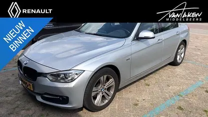Grijs Gebruikt 2015 BMW 316 Executive Sedan | € 12.950 (Eerlijke prijs)