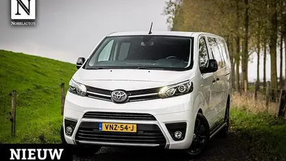 Occasion 2022 Toyota Proace BlackLine MPV | € 18.490 (Eerlijke prijs)