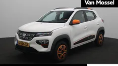 Gebruikt 2021 Dacia Spring Comfort Plus Hatchback | € 10.240 (Eerlijke prijs)