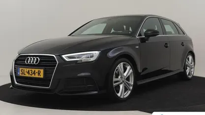 Zwart Occasion 2018 Audi A3 Sportback S-Line Hatchback | € 18.395 (Eerlijke prijs)