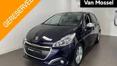 Blauw Gebruikt 2019 Peugeot 208 Signature Sky Hatchback | € 11.440 (Eerlijke prijs)
