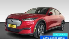 Gebruikt 2021 Ford Mustang Mach-E SUV | € 25.375 (Eerlijke prijs)