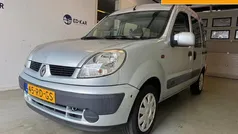 Grijs Gebruikt 2005 Renault Kangoo MPV | € 2.295 (Eerlijke prijs)