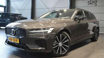 Occasion 2025 Volvo V60 Plus Stationwagen | € 45.750 (Goede deal)