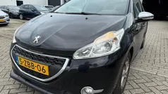 Gebruikt 2014 Peugeot 208 Style Hatchback | € 2.200 (Goede deal)