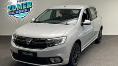 Grijs Gebruikt 2017 Dacia Sandero Lauréate Hatchback | € 8.595 (Goede deal)
