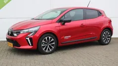 Sunrise red Gebruikt 2025 Mitsubishi Colt Intense Hatchback | € 22.935 (Eerlijke prijs)