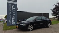 Gebruikt 2004 Volvo S60 Sedan | € 2.950 (Eerlijke prijs)