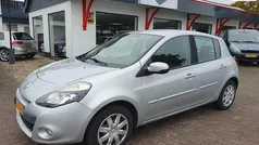 Grijs Gebruikt 2011 Renault Clio II Hatchback | € 3.450 (Eerlijke prijs)
