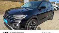 Zwart Gebruikt 2023 VW T-Cross Active SUV | € 25.305 (Eerlijke prijs)