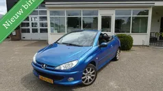Blauw Gebruikt 2004 Peugeot 206 CC Cabriolet | € 1.395 (Eerlijke prijs)