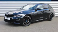 BMW 330e