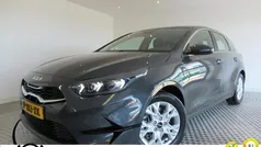 Gebruikt 2022 Kia Ceed Hatchback | € 15.445 (Eerlijke prijs)