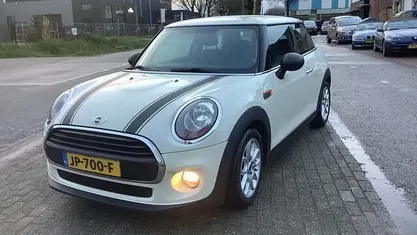 Wit Gebruikt 2016 Mini ONE Hatchback | € 10.650 (Goede deal)