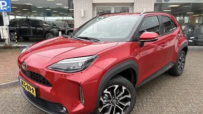 Gebruikt 2025 Toyota Yaris SUV | € 32.895 (Eerlijke prijs)