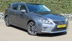 Grijs, metallic lak Gebruikt 2018 Lexus CT200h Business Edition Hatchback | € 19.950 (Eerlijke prijs)