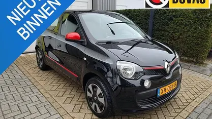 Zwart Gebruikt 2018 Renault Twingo Collection Hatchback | € 6.895 (Eerlijke prijs)