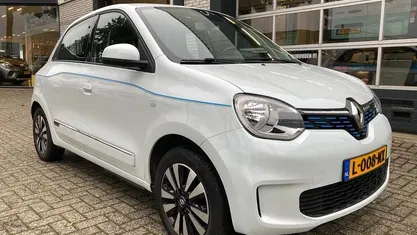 Wit Gebruikt 2021 Renault Twingo Intens Hatchback | € 11.450 (Eerlijke prijs)