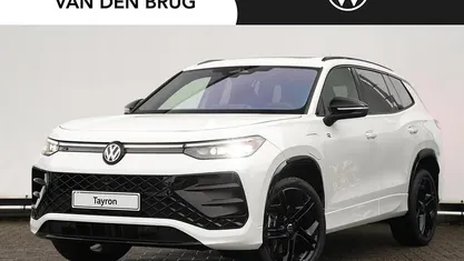Wit Nieuw 2026 VW Tayron R-line Edition SUV | € 59.850 (Eerlijke prijs)