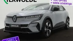 Gebruikt 2025 Renault Megane E-Tech Equilibre Hatchback | € 32.450 (Super prijs)