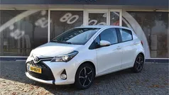 Wit Gebruikt 2015 Toyota Yaris Hatchback | € 12.750 (Eerlijke prijs)