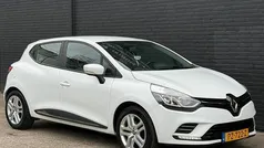 Wit Gebruikt 2017 Renault Clio IV Zen Hatchback | € 6.745 (Eerlijke prijs)