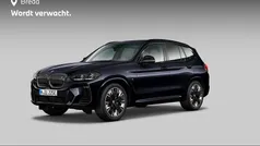 Zwart Gebruikt 2024 BMW iX3 Executive SUV | € 52.880 (Eerlijke prijs)