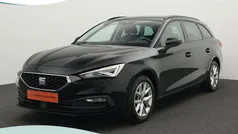 Zwart, metallic lak Gebruikt 2023 Seat Leon Business Stationwagen | € 27.850 (Eerlijke prijs)