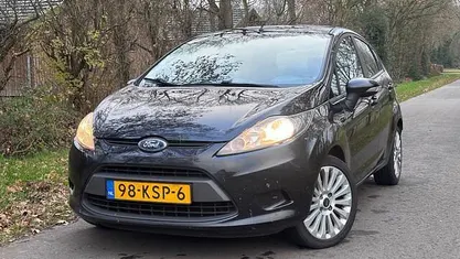 Zwart Gebruikt 2010 Ford Fiesta Limited Hatchback | € 1.750 (Eerlijke prijs)
