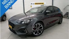 Gebruikt 2022 Ford Focus Business Edition Hatchback | € 18.750 (Eerlijke prijs)