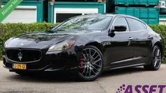 Zwart Gebruikt 2015 Maserati Quattroporte Sedan | € 39.995 (Super prijs)