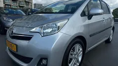Grijs Gebruikt 2012 Toyota Verso-S MPV | € 8.950 (Eerlijke prijs)