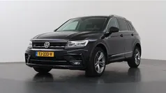 Zwart Gebruikt 2018 VW Tiguan Highline SUV | € 28.840 (Eerlijke prijs)