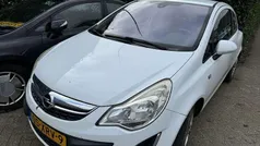 Gebruikt 2011 Opel Corsa Cosmo Hatchback | € 1.650 (Eerlijke prijs)