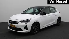 Wit Gebruikt 2023 Opel Corsa GS Line Hatchback | € 16.940 (Eerlijke prijs)